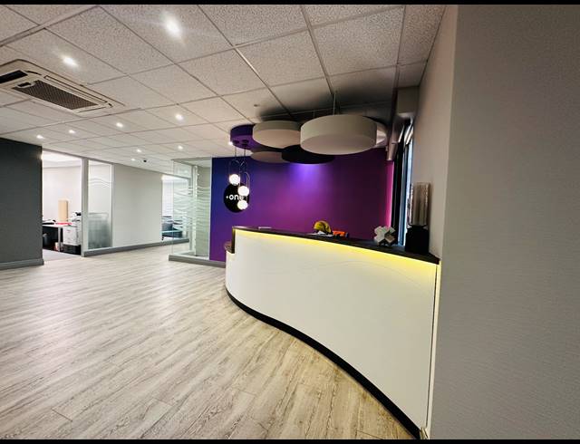 574M² OFFICE TO LET IN WOODMEAD